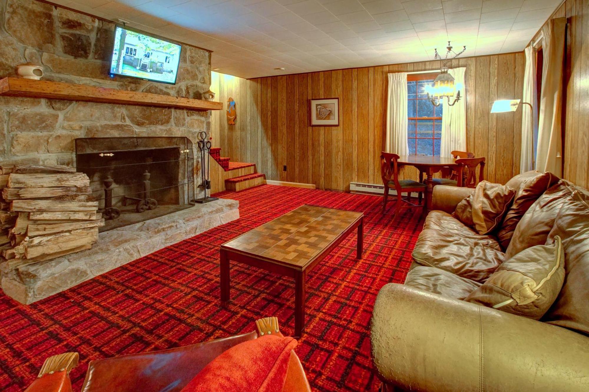Mt Mitchell Cabin Rentals Burnsville Oda fotoğraf