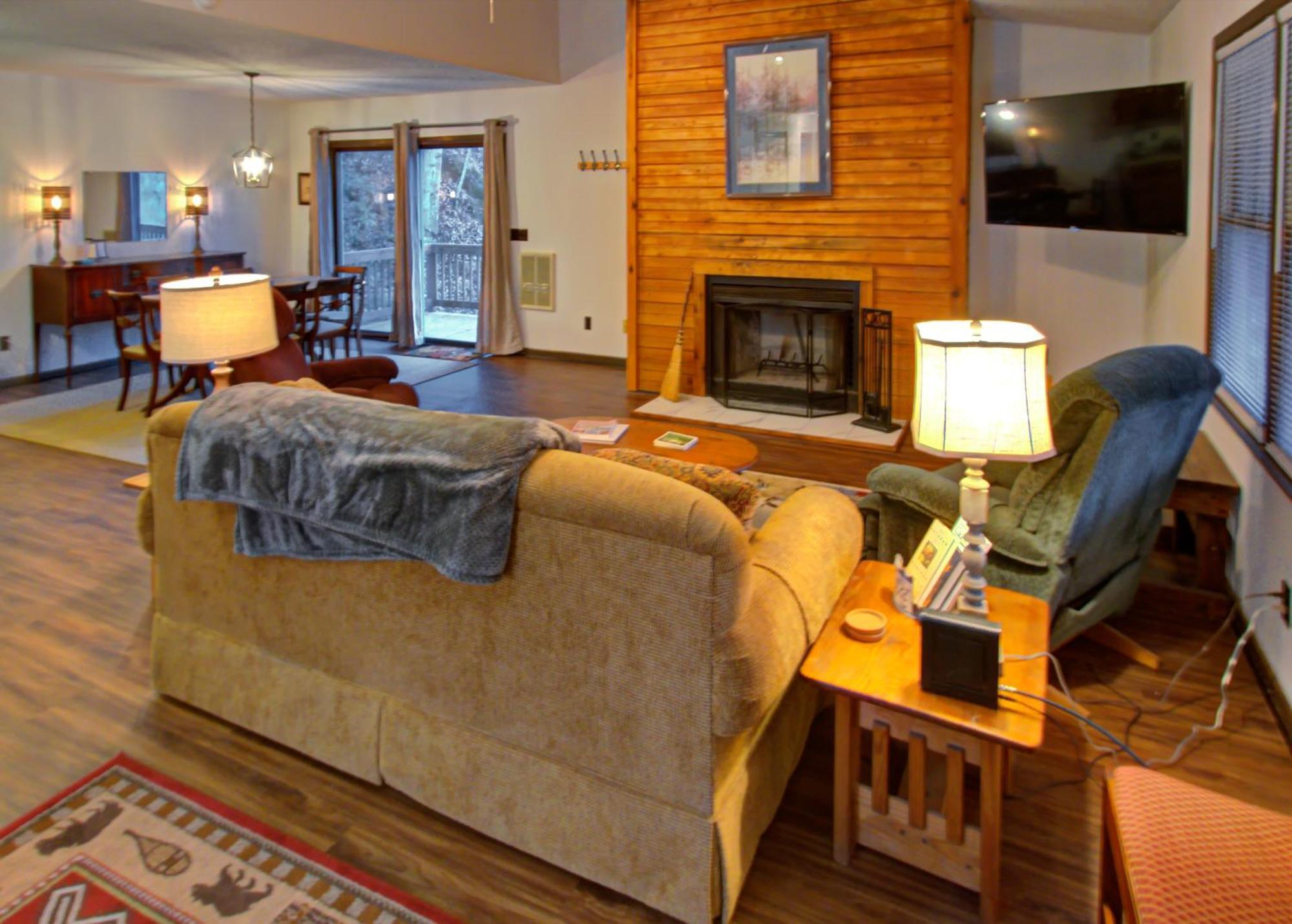 Mt Mitchell Cabin Rentals Burnsville Oda fotoğraf